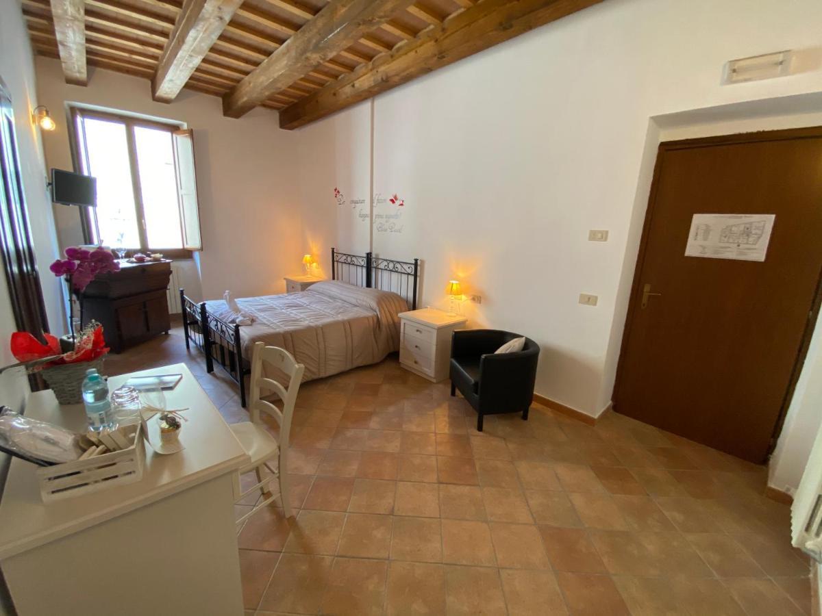 Locanda Della Pieve Pievebovigliana 외부 사진