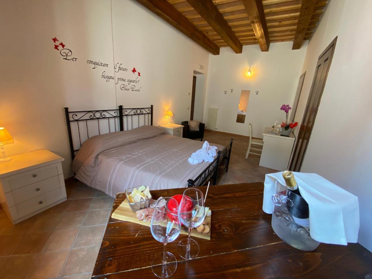 Locanda Della Pieve Pievebovigliana 외부 사진