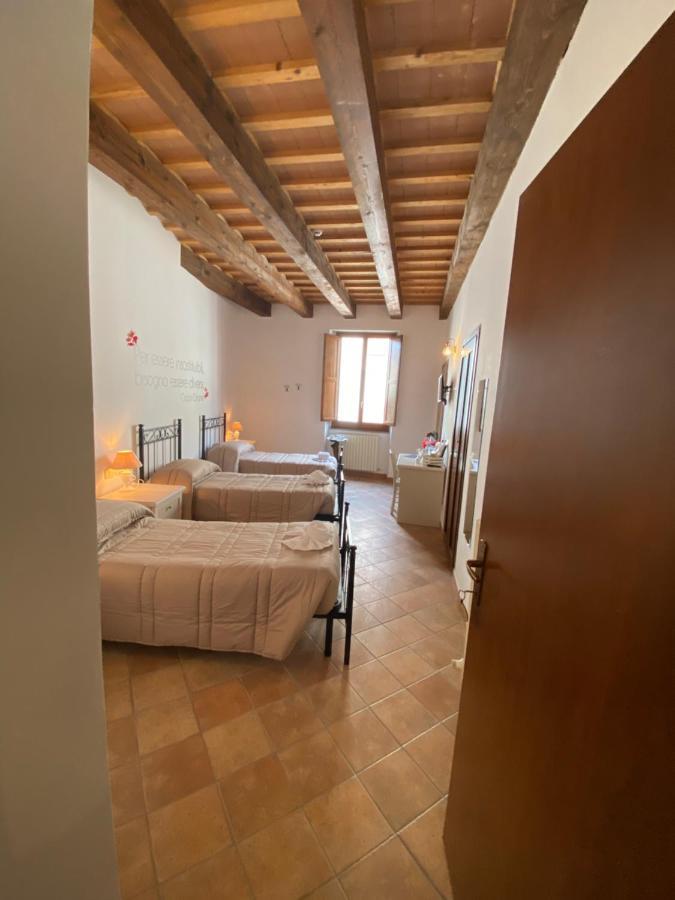 Locanda Della Pieve Pievebovigliana 외부 사진